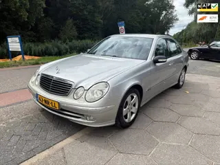 Mercedes-Benz E-klasse 240 Avantgarde + NIEUWE APK!!