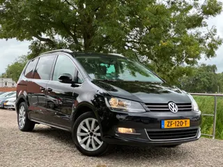 Volkswagen Sharan 2.0 TDI Highline 6p. | Leder + Stoel verw. + Cruise + Clima nu € 6.975,-!!!