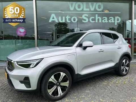 Volvo XC40 1.5 T4 Plug-in hybrid Core Bright | Rijklaar incl 12 mnd Bovag | Facelift Carplay Camera