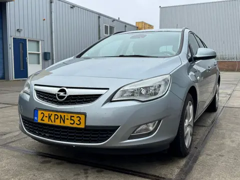 Opel Astra Sports Tourer 1.4 Edition