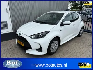 Toyota Yaris 1.5 Hybrid Active / 1E EIGENAAR / NAVIGATIE / NIEUW MODEL / CLIMATE / ACHTERUITRIJCAMER