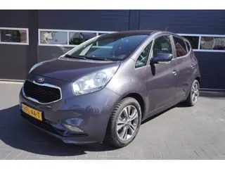 Kia VENGA 1.4 Airco/Navi/Camera/Park.sensor achter/Stuur- en stoel verwarmd