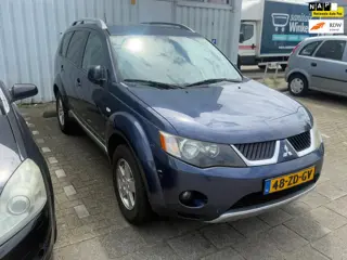 Mitsubishi Outlander 2.4 Intro Edition 2WD
