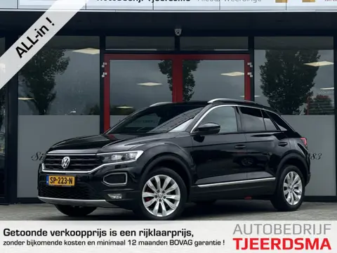 Volkswagen T-Roc 1.5 TSI Sport | Trekhaak | Adaptieve Cruise Control | Navigatie | Virtual Cockpit |