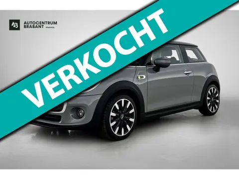 Mini Cooper SE Electric Business Edition 33 kWh (NL-auto, Dealer OndH, Navi, Carplay, Parkeersensore
