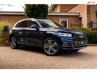 Audi Q5 55 TFSI e Quattro Competition 3x S-Line 367 PK Pano Virtual Keyless Camera 20''