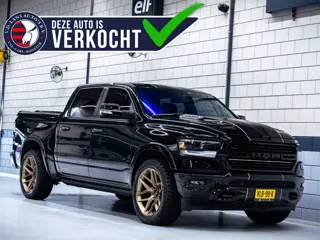 Dodge Ram 1500 5.7 V8 4x4 Crew Cab Laramie Night | 22" Breedset | Striping