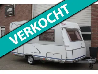 Dethleffs RF3 Eind Keuken, Voortent, Luifel, kachel, Vast Toilet, 2 Persoons. Nette en Harde Caravan