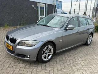 BMW 3-serie Touring 320d Efficient Dynamics Edition Luxury Line 2011 Leer