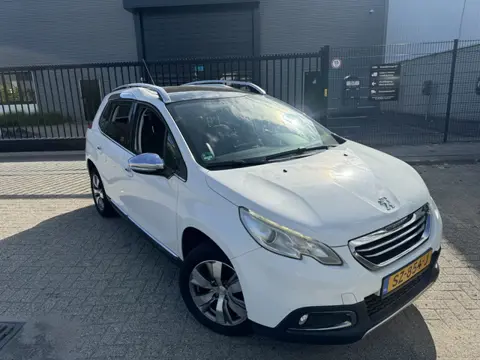 Peugeot 2008 1.6 e-HDi Allure Clima Sensor Navi Netjes