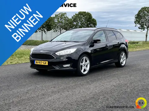 Ford Focus Wagon 1.0 Titanium Edition Clima, cruise, stoel-stuur verwarming, pdc, blindspot