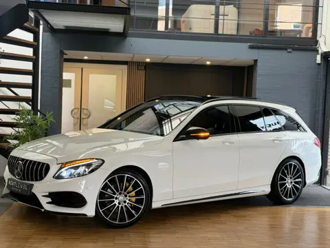 Mercedes-Benz C-klasse Estate 200 Edition AMG Pakket Uitvoering PANO SFEER DEALER ONDERHOUDE BOMVOL