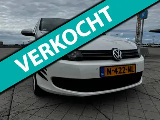 Volkswagen Golf 1.4 Easyline AIRCO CARPLAY PDC CAMERA LED