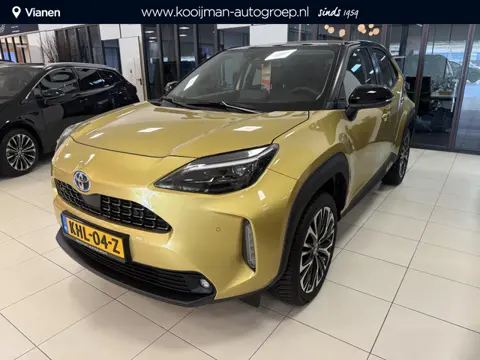 Toyota Yaris Cross 1.5 Hybrid Executive met Panoramadak, Bi Tone, zeer luxe en mooie auto