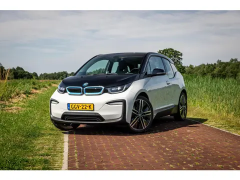 BMW i3 Basis 120Ah 42 kWh Warmtepomp LED 20 inch