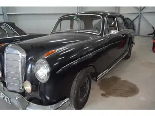 mercedes 220 S