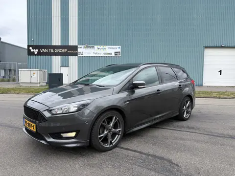 Ford FOCUS Wagon 1.0i ST-Line 6-Bak 126 PK. Prachtige en goed onderhouden auto !!! Alle keuringen to