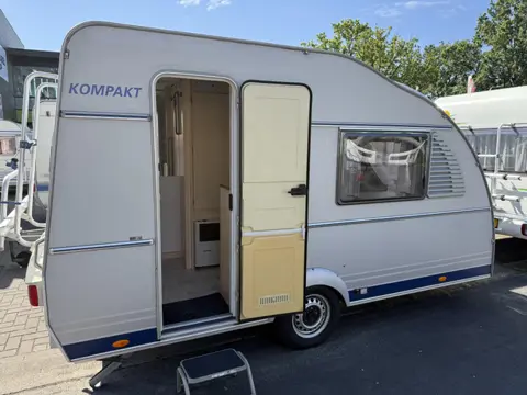 Kip Kompakt 37  EKV LANGSLAPER TOILET LUIFEL