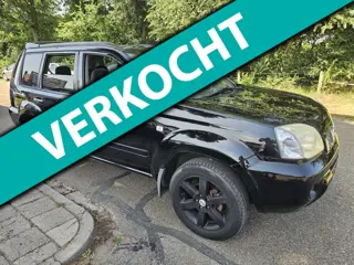 Nissan X-Trail 2.5 Columbia Premium