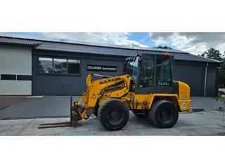 Ahlmann AZ85r (bj 2007)