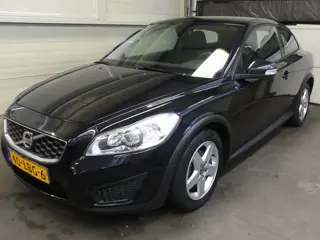 Volvo C30 2.0 Kinetic - Mooie Auto - Weinig Km NAP