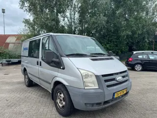 Ford Transit 300S 2.4 TDCI 6personen let op1 verstuiver tikt