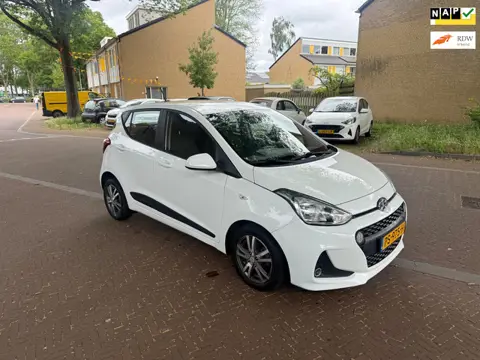 Hyundai I10 Tweede eigenaar / Navigatie / Parkeersensoren / Bouwjaar 2018