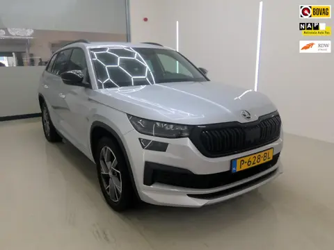 Skoda Kodiaq 1.5 TSI Sportline Business 7PERS+Comf/Functie-Pakket+Vitrual+Led+navi+camera+Flippers =
