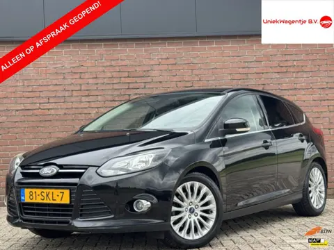 Ford Focus 1.6EB FIRST EDITION | NL-AUTO! | TREKHAAK!