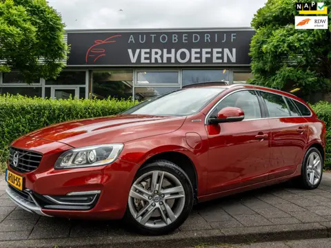 Volvo V60 2.4 D6 AWD Plug-In Hybrid Summum | FULL OPTION | PANO | HOUTINLEG | ADAPTIEF | PARKEER CAM