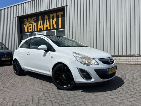 Opel Corsa 1.4-16V Color Edition | NAVI | AIRCO |
