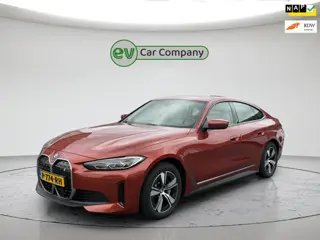 BMW I4 EDrive40 84 kWh | SOH 95% | Volleder | Camera | CarPlay | Stoelverwarming | Adapt. Cruise | I
