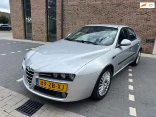 Alfa Romeo 159 1.9 JTS Strada