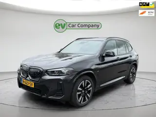 BMW IX3 High Executive 80 kWh | SOH 92% | M Sport | Trekhaak | Panoramadak | 360 Camera | Headup Dis