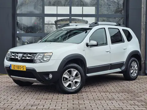 Dacia Duster 1.2 TCe 4x2 Lauréate | Airco | Cruise | Trekhaak | All-seasons | PDC |