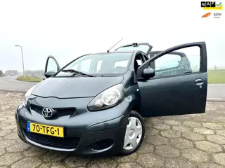 Toyota Aygo 1.0-12V NAP 5Drs Navi Scherm Airco Elek.r Nw APK