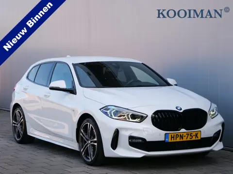 BMW 1-serie 116i M-sport 109Pk Automaat Apple Carplay / Camera / PDC / Navi / Keyless entry