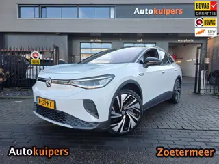 Volkswagen ID.4 First Max 77 kWh | Met o.a. voorverwarming, panoramadak, elektrische stoelen, adapti