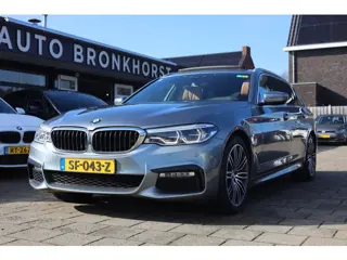 BMW 5 Serie Touring 520D AUT | M-SPORT | PANO | TREKHAAK *DEALER OH*