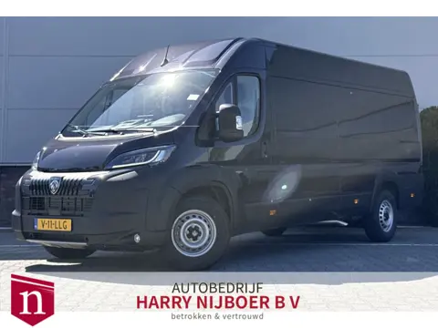 Peugeot Boxer 2.2 BlueHDi 180 S&S L4H3 3.5t Zwaar HD Trekhaak / Camera / Clima
