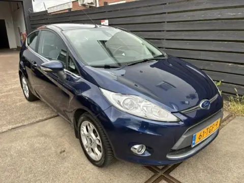 Ford Fiesta 1.25 Titanium 140.434 KM NAP/AIRCO/TREKHAAK/NIEUWE APK!