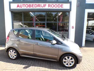 Mercedes-Benz A-Klasse 180 5-Drs Automaat Avantgarde DEALER AUTO!