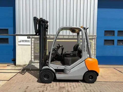 VS-22943 Diesel triplex heftruck Still RX70-25