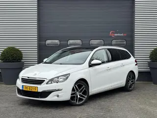 Peugeot 308 SW 1.2 PureTech Blue Lion ENGINE NOT 100% | Panoramadak | Navigatie | 18 Inch Lichtmetal