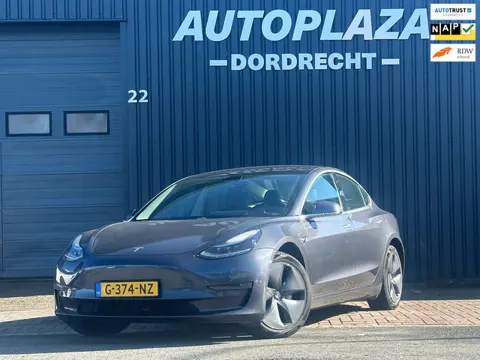 Tesla Model 3 Long Range AWD 75 kWh