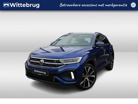 Volkswagen T-Roc 1.5 TSI 150pk R-Line DSG AUTOMAAT / Panorama dak / LED Matrix IQ / Navigatie/ LM 19