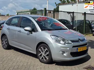 Citroen C3 1.2 PureTech Selection 1e eigenaar dealer onderhouden navigatie cruis control trekhaak el