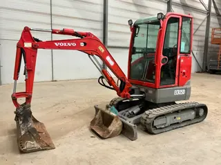 Volvo ECR 25 D (bj 2014)