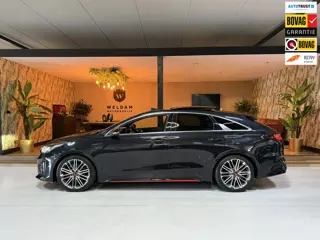 Kia ProCeed 1.6 T-GDi GT 204PK Garantie Trekhaak Pano Memory Carplay Camera JBL Audio StuurVW StoelV