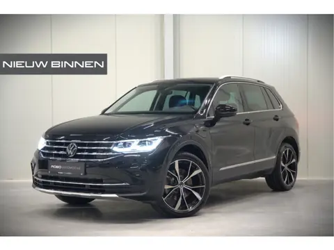 Volkswagen Tiguan 1.4 TSI eHybrid Elegance Business | Stoelverwarming | Stuurverwarming | Massage | 